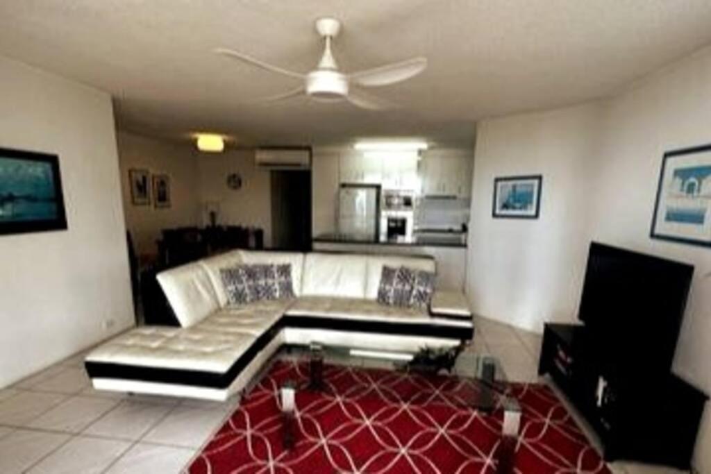 2 Bedroom Ocean View - Alexandria Apartments -Alexandra Headland 玛志洛 外观 照片