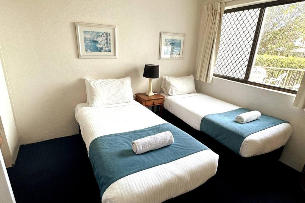 2 Bedroom Ocean View - Alexandria Apartments -Alexandra Headland 玛志洛 外观 照片