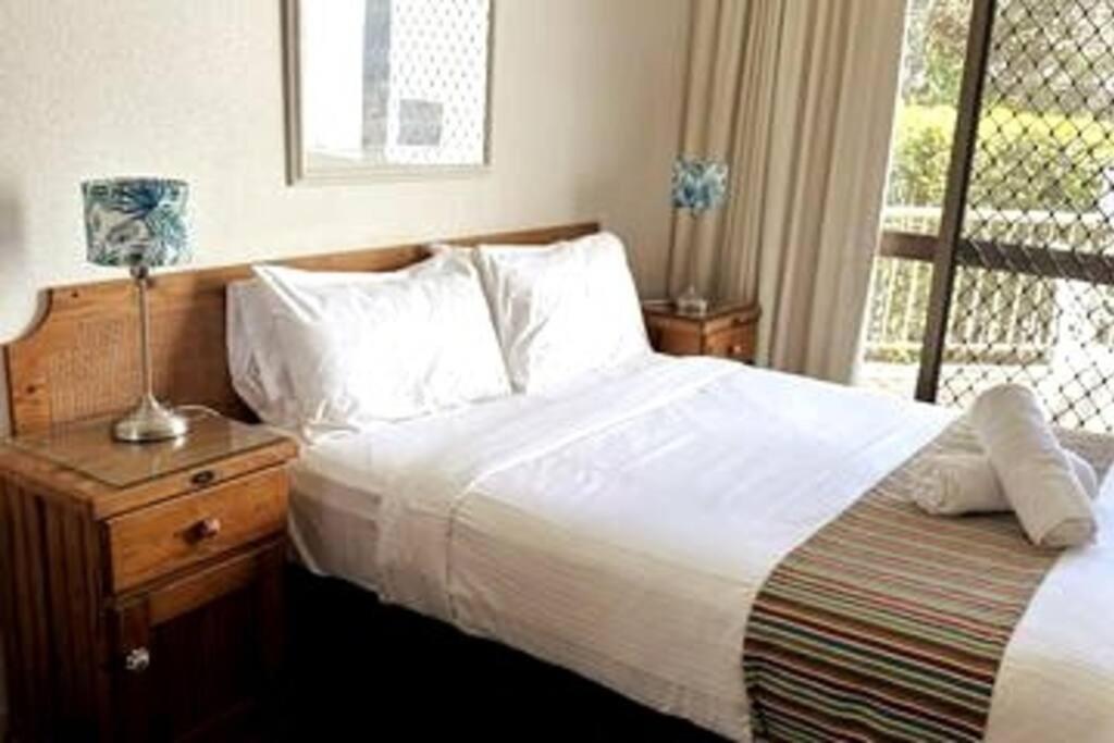 2 Bedroom Ocean View - Alexandria Apartments -Alexandra Headland 玛志洛 外观 照片
