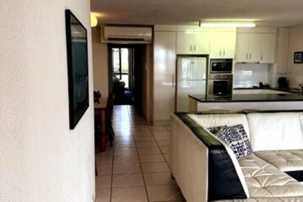 2 Bedroom Ocean View - Alexandria Apartments -Alexandra Headland 玛志洛 外观 照片